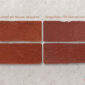пример окраски красным железооксидным пигментом Tongchem-110 и 130 на белом цементе